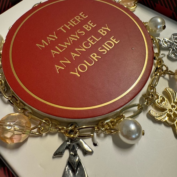 “MAY THERE ALWAYS BE AN ANGEL BY YOUR SIDE”CHARM BRACELET - Picture 15 of 15